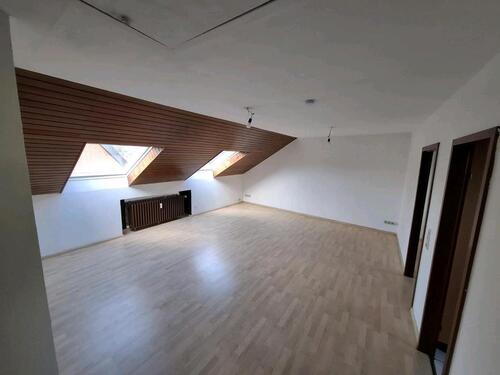 Foto - Dachgeschosswohnung Neuss Helpenstein