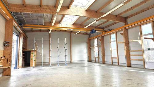 Foto - Gewerbehalle in Neu-UlmBurlafingen zu verpachten - ideal als Handwerksbetrieb