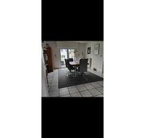 Wohngemeinschaft Zimmer im Haus ca 55qm - Bergisch Gladbach Gronau