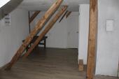 Foto - Dachwohnung zu vermieten - 500,00 EUR Kaltmiete,