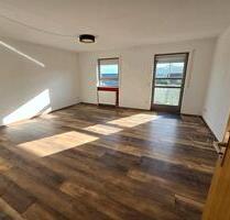 Schöne 4 Zimmer Maisonette Wohnung mit EBK - Feuchtwangen