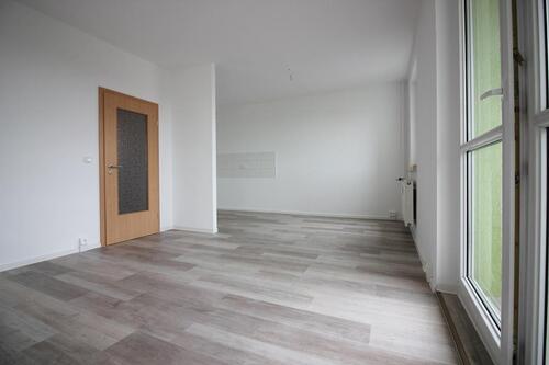 Foto - 3-Raumwohnung mit Wanne und Balkon