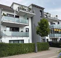 Barr.freie 3 Zi-EG-Wohnung mit großem Garten inkl. TG (prov.frei) - Freudenstadt