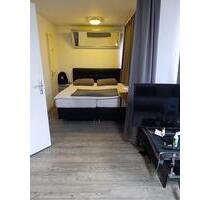 Shared Room for Male Tenant – €450 Rent – Available Immediately - Berlin Reinickendorf