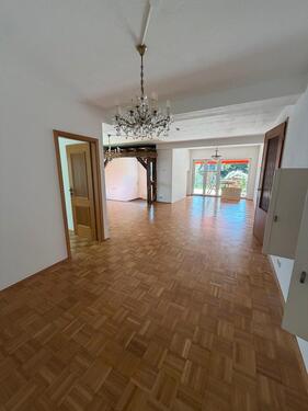 Foto - 3-Zimmer-Wohnung mit Garten & Kamin – ab sofort bezugsfrei