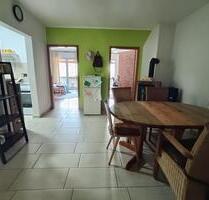 3-Zimmer-Wohnung mit Balkon und Wanne - Bechhofen
