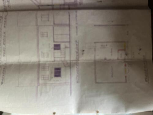 Foto - Stark Sanierungsbedürftiges Haus mit Scheune Mischgebiet Gewerbe