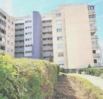 MODERNE RENOVIERTE 3 Zimmer-Wohnung mit AUFZUG & BALKON! - Eislingen (Fils)