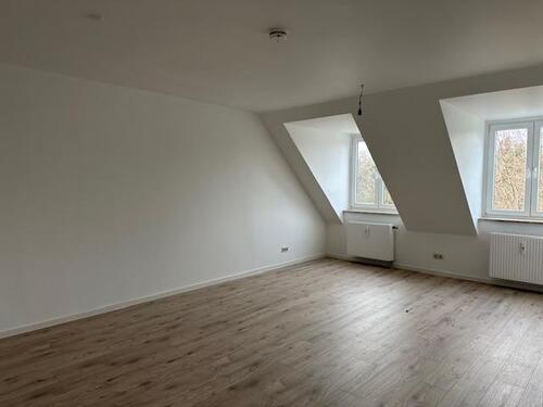 Foto - 2 Zimmer Dachgeschoßwohnung zur Miete in Chemnitz