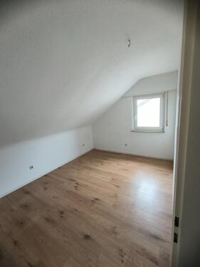 Foto - Dachgeschoßwohnung in Edingen-Neckarhausen zur Miete