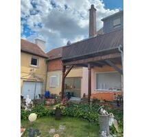 Haus mit zusätzlich 2Wohnungen - 520.000,00&nbsp;EUR Kaufpreis, ca.&nbsp; 400,00&nbsp;m&sup2; in Burglauer (PLZ: 97724)