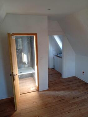 Foto - 1 Zimmer Dachgeschoßwohnung zur Miete in Göttingen