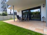 Foto - Traumhafte 2,5 Zimmer-Wohnung, vollmöbliert mit Terrasse + Garten