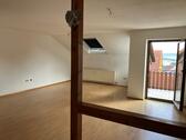 Foto - Helle 3 Zimmer Dachgeschosswohnung mit Balkon in Krautheim Jagst