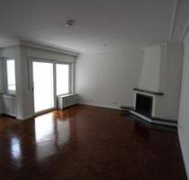 Kronberg Stadt, am Park, 3-4 Zimmer, Aufzug, renoviert - Kronberg im Taunus