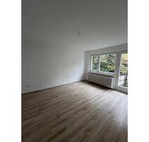 Schöne, helle 2-Zimmer-Wohnung im Grünen – mit Balkon und Keller - Mayen