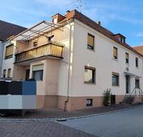 Großes Haus zu vermieten - 1.650,00 EUR Kaltmiete, in Oerlenbach (PLZ: 97714)