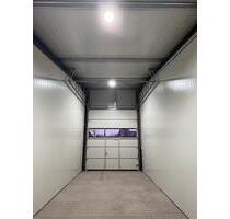 Halle zu vermieten | 40qm2 | extra hohe Tore 4,14m - Varel