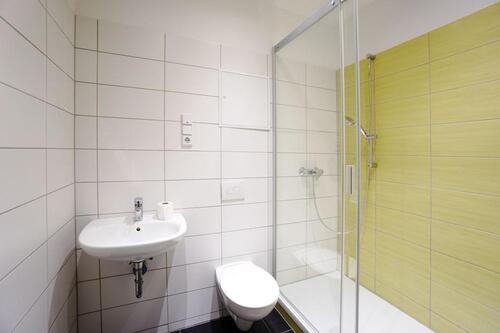 Foto - Schicke Seniorenwohnung mit moderner Großraumdusche