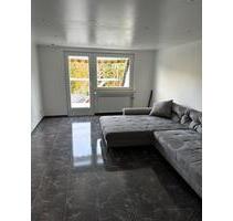 Sanierte, möblierte Wohnung mit Südbalkon und EBK in W-Cronenberg - Wuppertal