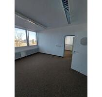 Helle Kosmetik-, Praxis- und Büroräume in Memmingen