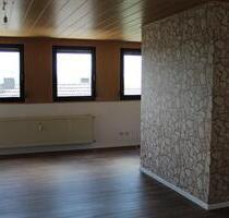 Schöne 4-Zimmer-Dachgeschosswohnung in Gusterath - Osburg