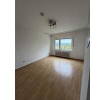 Helle 2-Zimmer-Wohnung mit traumhafter Aussicht über Mayen (56727)