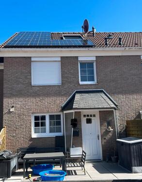 Foto - Stadtnahes Reihenmittelhaus mit Doppelgarage und Einbauküche