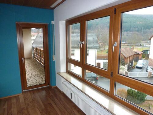 Foto - Sonnige 4-Zi-Wohnung mit EBK und Balkon in Burgsinn