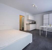 Appartement zentral in Sindelfingen, möbliert, Balkon, WLAN+Strom