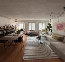 Zentral gelegene, möblierte Wohnung in Augsburg