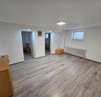 Untergeschosswohnung ca 65qm³ für Singles Paare Monteure - Vöhringen