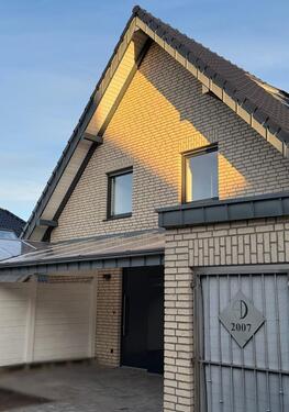 Foto - Exklusiv saniertes Haus - 170m² Wohnqualität wie im Eigenheim