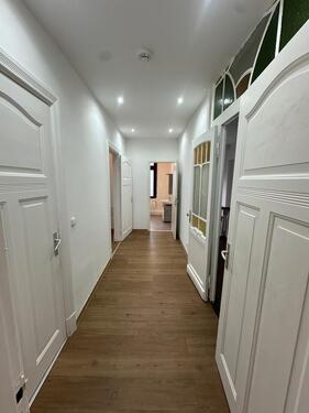 Foto - Renovierte 4,5-Zimmer Wohnung in der Fußgängerzone mit Weserblick