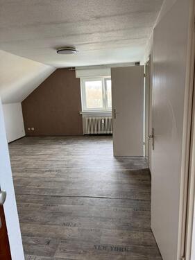 Foto - 1 Zimmer Dachgeschoßwohnung zur Miete in Bielefeld