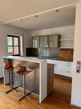 Foto - Moderne 3-Zimmerwohnung mit BalkonCarportEBK Salzweg