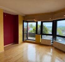 Wohnung mit Balkon zur Südseite 84 qm frisch renoviert - Attendorn