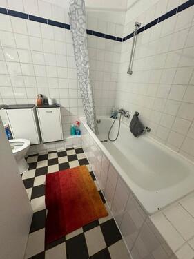 Foto - 4 Zi Wohnung mit Balkon und Badewanne
