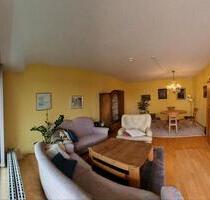 Helle und gepflegte Eigentumswohnung in Gröbenzell mit Balkon - München Feldmoching-Hasenbergl