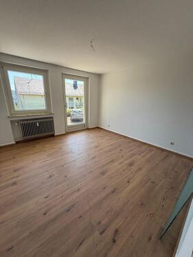 Foto - Renovierte 3-Zimmer Erdgeschosswohnung mit Balkon