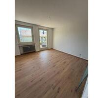 Renovierte 3-Zimmer Erdgeschosswohnung mit Balkon - Idar-Oberstein