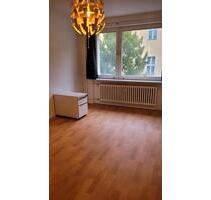 1-Zimmer Wohnung - 550,00&nbsp;EUR Kaltmiete, ca.&nbsp; 30,00&nbsp;m&sup2; in Berlin (PLZ: 12207) Steglitz-Zehlendorf