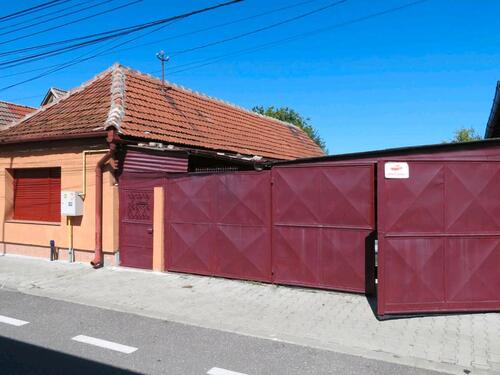 Foto - Haus, Casa in Medias - 75.000,00&nbsp;EUR Kaufpreis, ca.&nbsp; 90,00&nbsp;m&sup2;