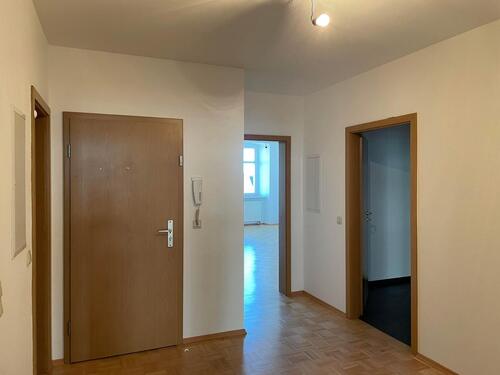 Foto - Stilvoll sanierte Wohnung im Herzen der Hofer Altstadt - 2. OG mit Aufzug - ca. 127 m² Wohnfläche