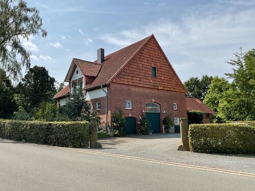 Foto - Großes Wohnhaus mit toller Weitsicht in Nienstädt LK Schaumburg