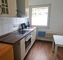 Charmante 3-Zimmer-Erdgeschosswohnung mit Balkon und Einbauküche - Dortmund Eving