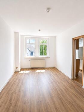 Foto - Gemütliche 2-Raum-Wohnung mit Grünblick in Limbach-Oberfrohna