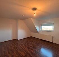 Dachgeschosswohnung - 600,00 EUR Kaltmiete, in Lügde (PLZ: 32676)