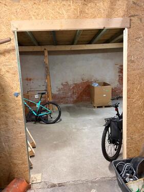 Foto - Lagerfläche trennbar Unterstellräume Lager Ottersberg