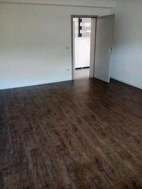 Foto - Zu vermieten: Büroräume 2,5 Zimmer in 35781